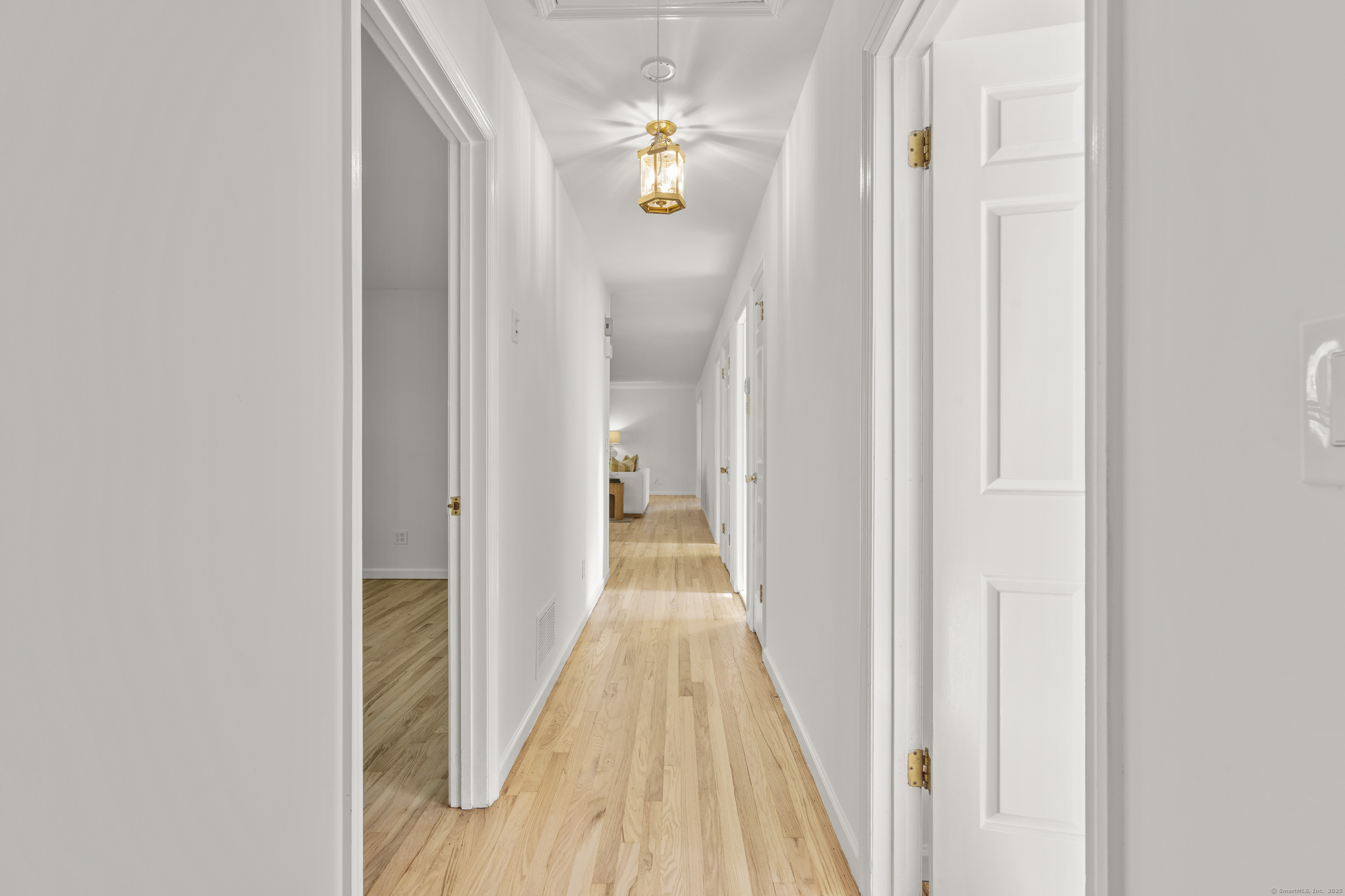 329 Roxbury Road, Stamford, Connecticut image 22