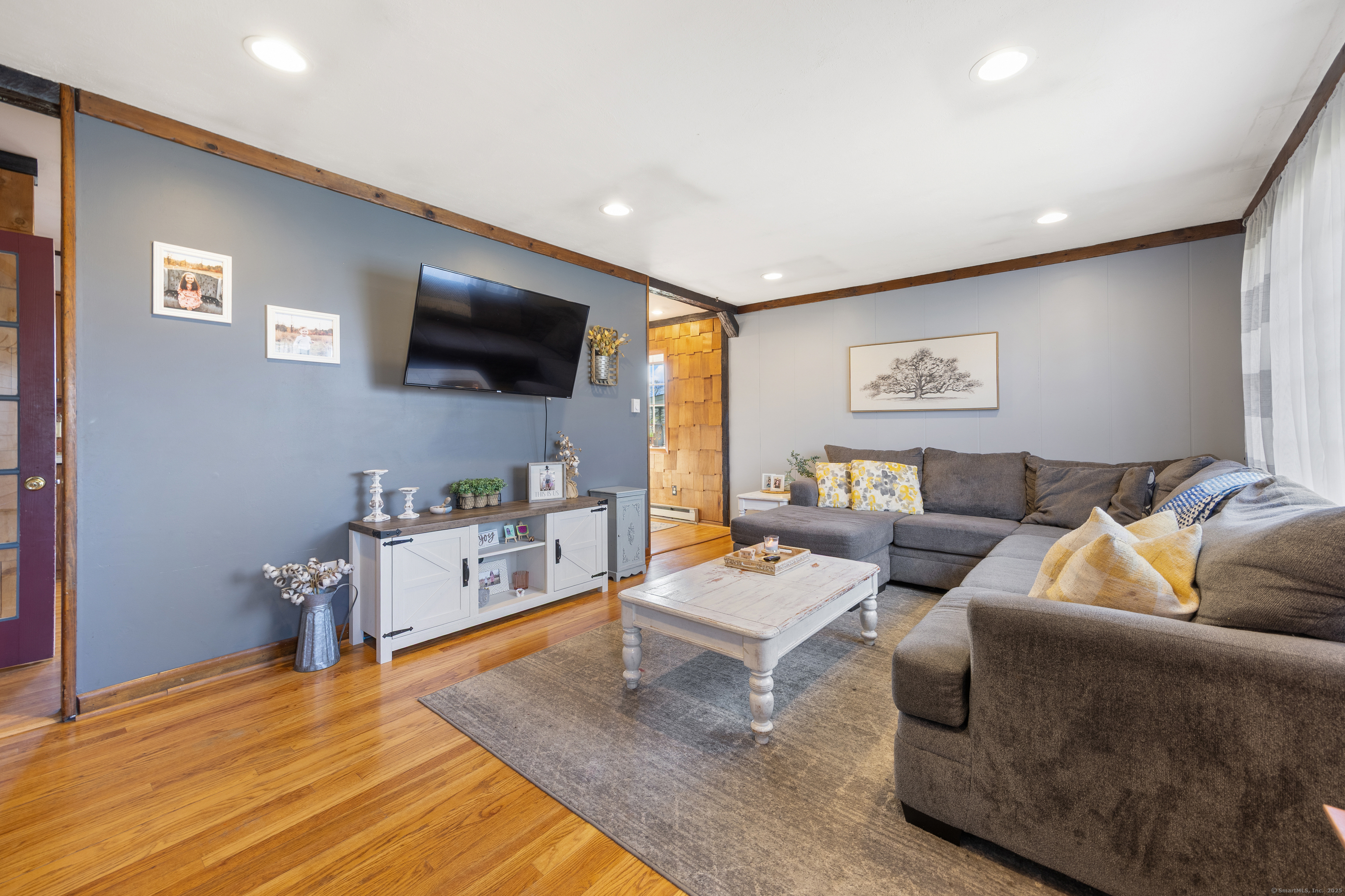 125 Radnor Lane, Watertown, Connecticut image 4