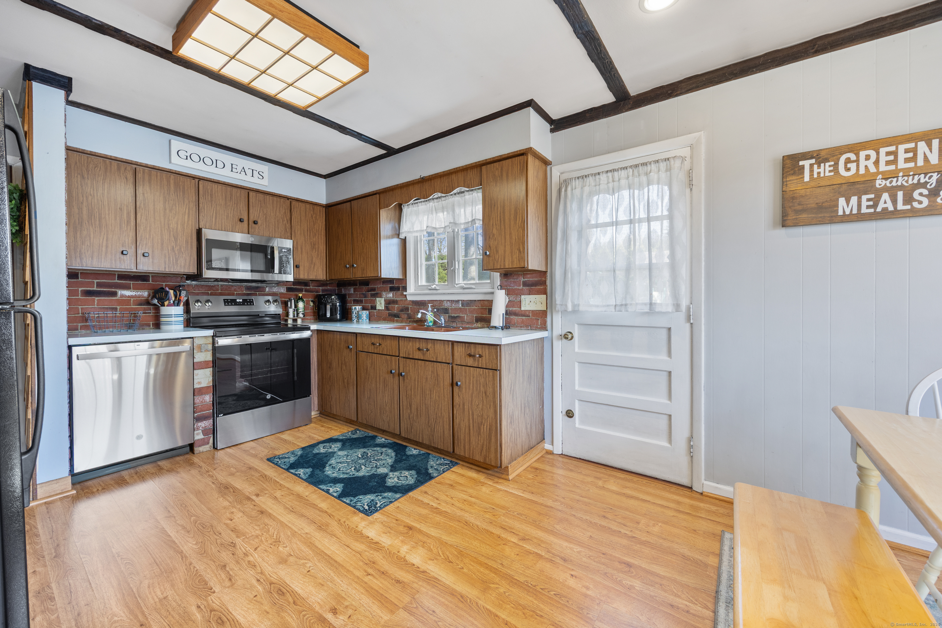 125 Radnor Lane, Watertown, Connecticut image 7