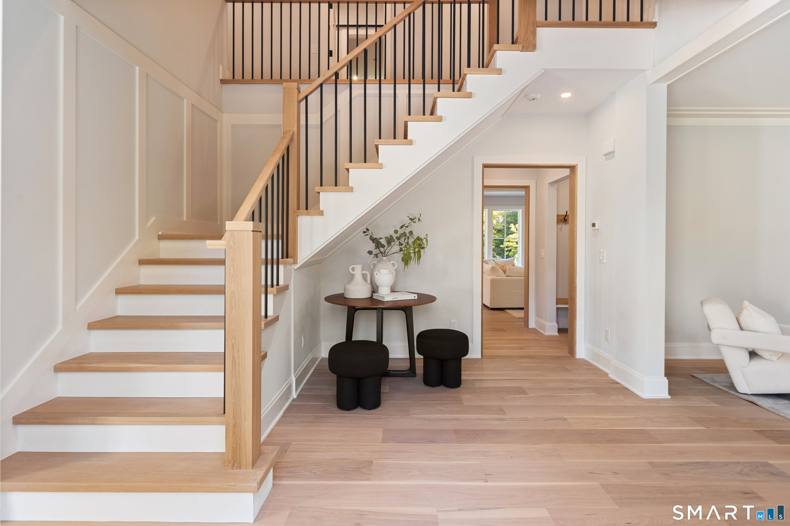 8 Hickory Drive