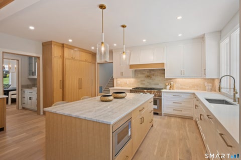 Tiny photo for 8 Hickory Drive, Greenwich, CT 06830 (MLS # 24213048)