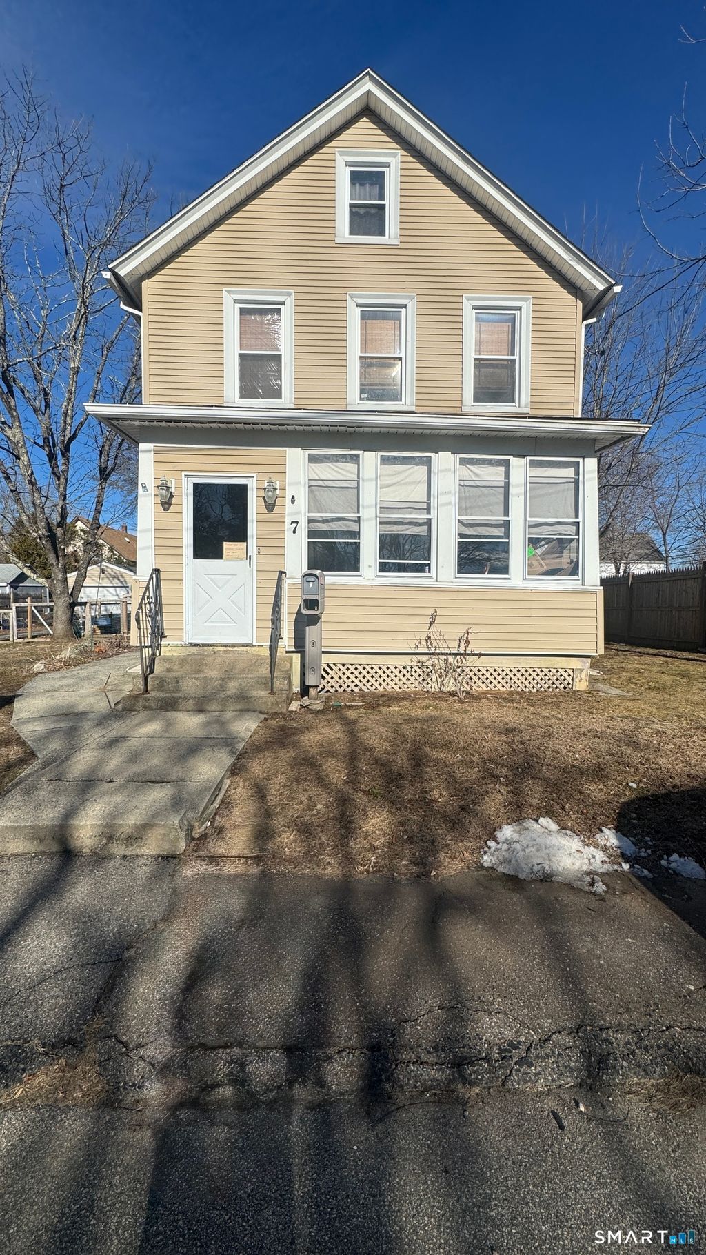 Photo of 7 Quinebaug Road, Norwich, CT 06360 (MLS # 24148796)