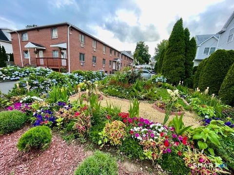 Tiny photo for 31 Glenwood Avenue #6, Norwalk, CT 06854 (MLS # 24146167)