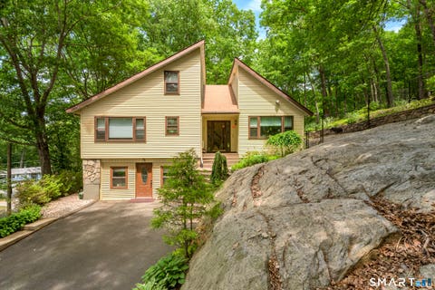 Photo of 208 Rainbow Trail, Vernon, CT 06066 (MLS # 24183825)