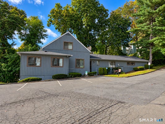 8 DRIFTWAY RD APT E1, DANBURY, CT 06811 - Image 2988bbae97e2d9f5d03cf5bffc8f7c8a/1769370034