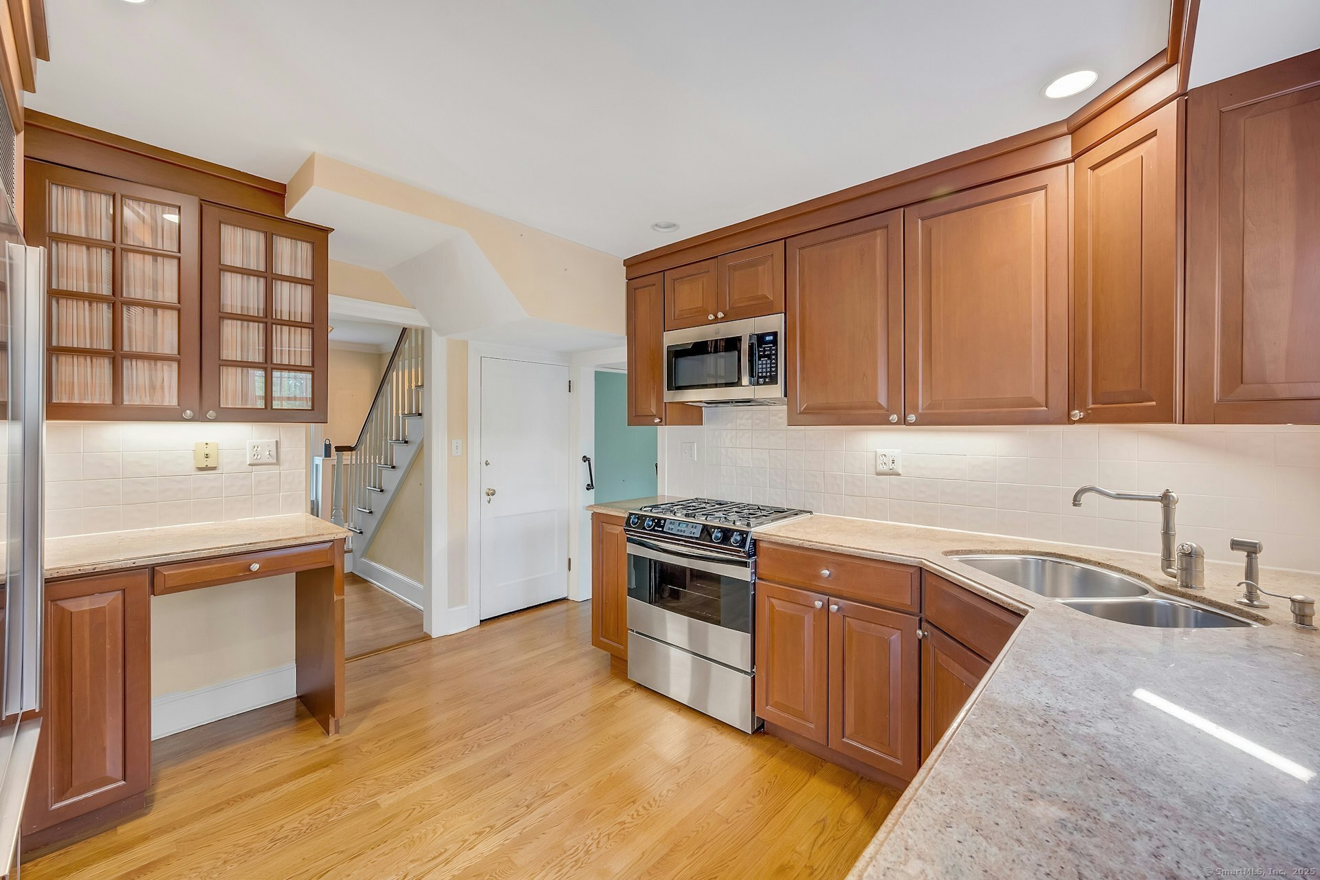 6 Perryridge Road, Greenwich, Connecticut image 10