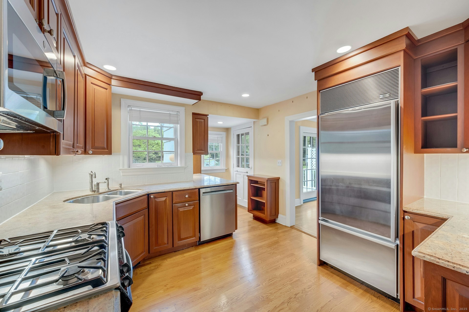 6 Perryridge Road, Greenwich, Connecticut image 9