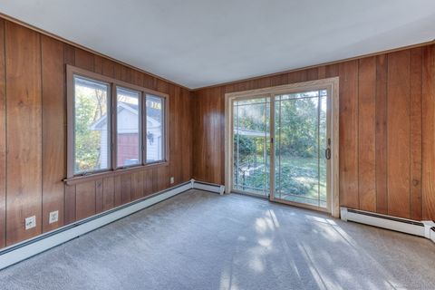 Tiny photo for 4 Harding Street, Manchester, CT 06040 (MLS # 24134328)