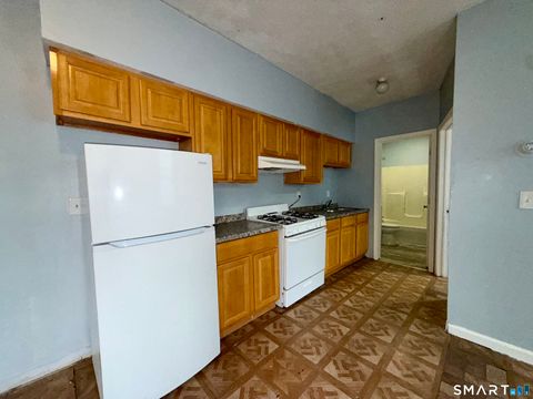Tiny photo for 132 Locust Street #4, Waterbury, CT 06704 (MLS # 24154714)