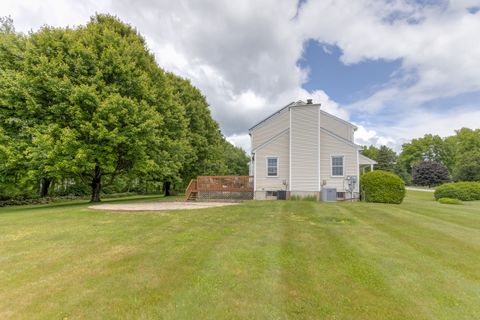 A home in New Milford