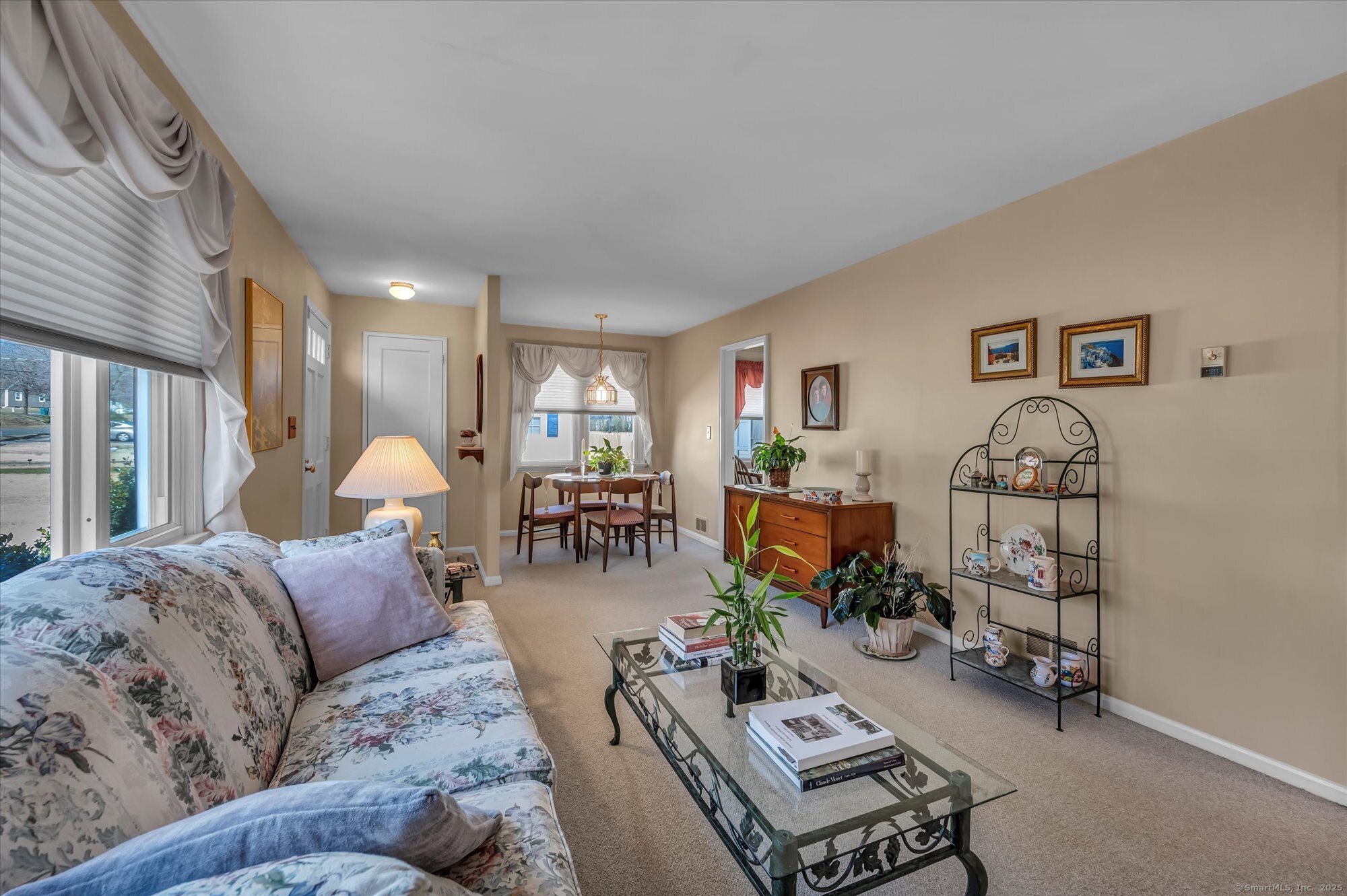 137 W Side Drive, Hamden, Connecticut image 13