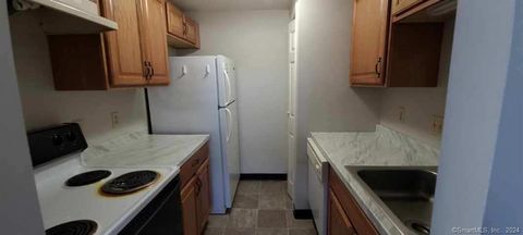 Tiny photo for 3 Cinnamon Springs #3, South Windsor, CT 06074 (MLS # 24151001)