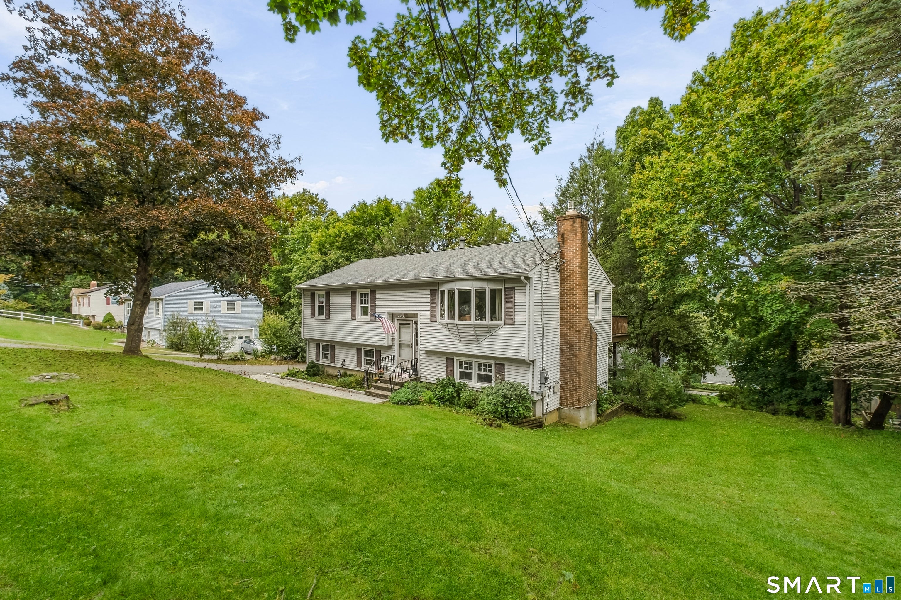 13 Ken Oaks Drive