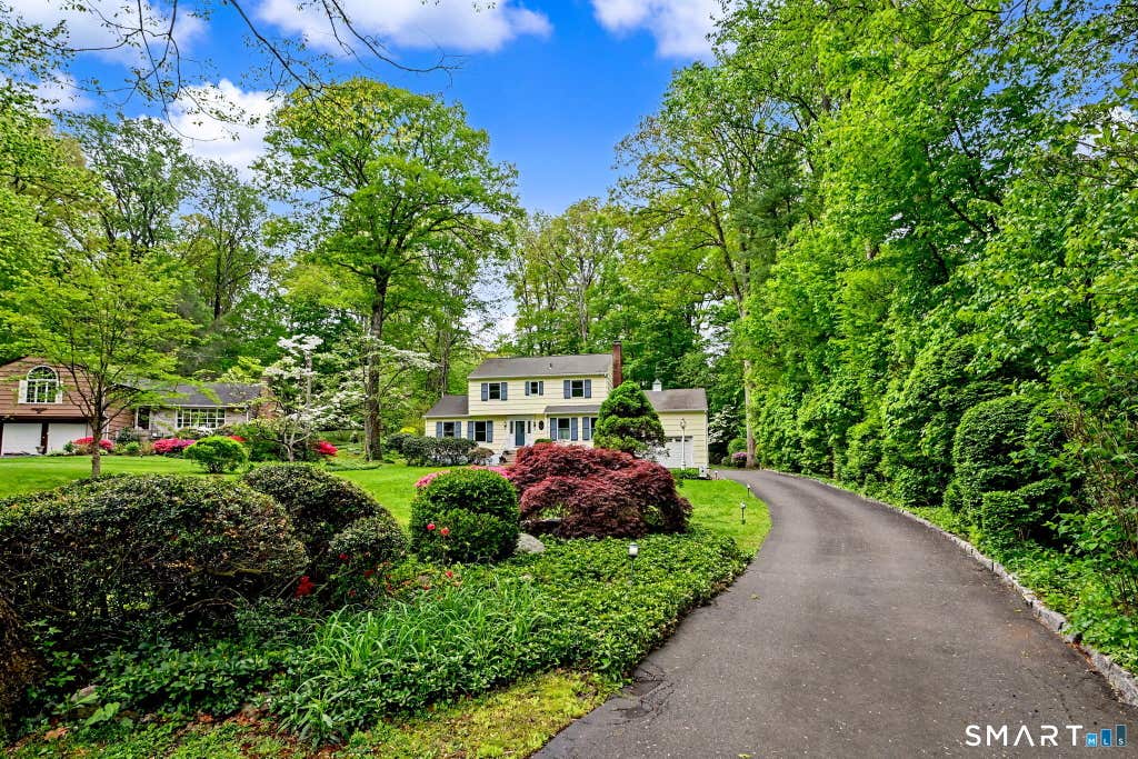 Photo of 18 Kreiner Lane, Norwalk, CT 06850 (MLS # 24171646)
