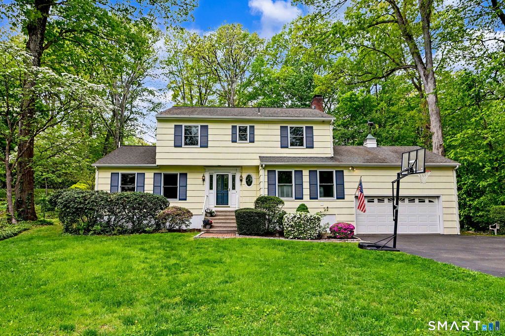 Photo of 18 Kreiner Lane, Norwalk, CT 06850 (MLS # 24171646)