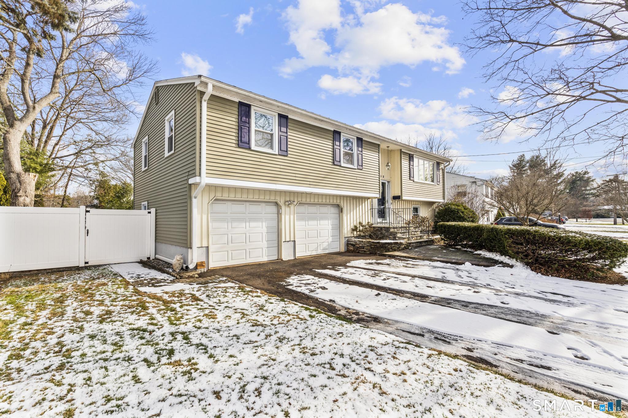 282 Hillcrest Avenue