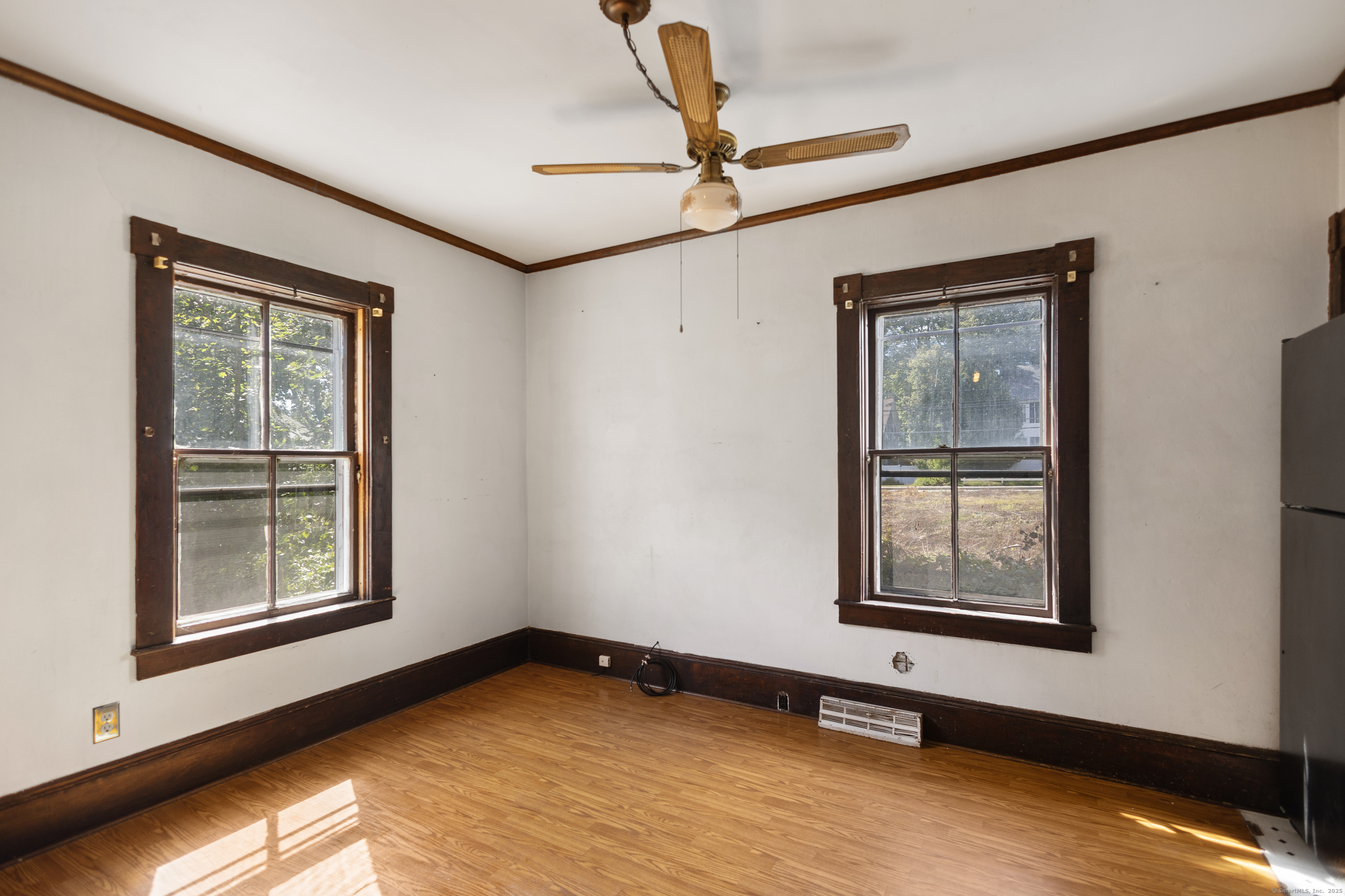 Plainfield, Connecticut 06354, United States, 6 Bedrooms Bedrooms, ,3 BathroomsBathrooms,Residential,Pending,200706