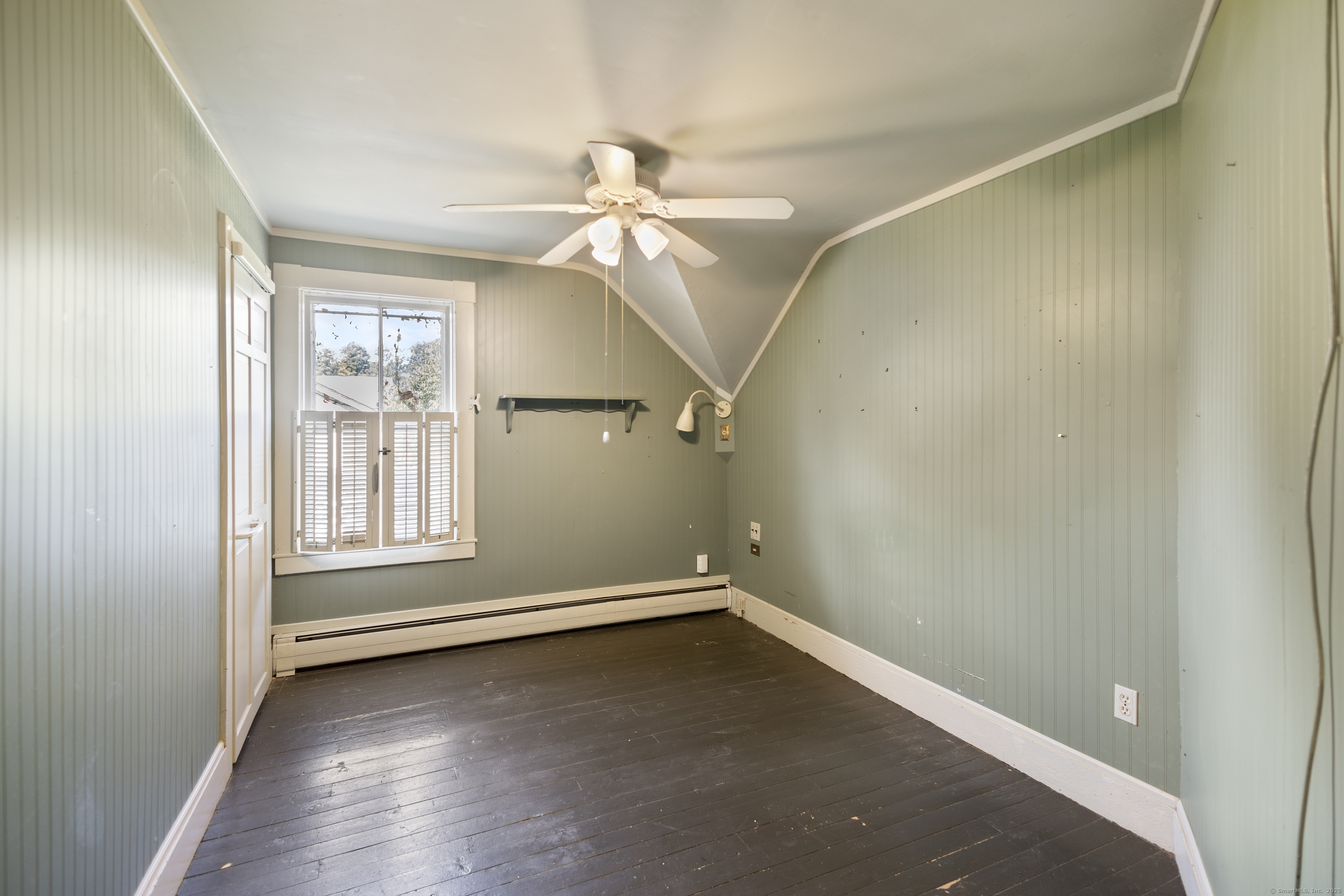 Plainfield, Connecticut 06354, United States, 6 Bedrooms Bedrooms, ,3 BathroomsBathrooms,Residential,Pending,200706