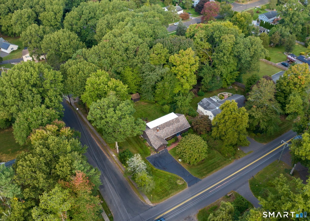Photo of 1510 Flanders Road, Southington, CT 06489 (MLS # 24209691)