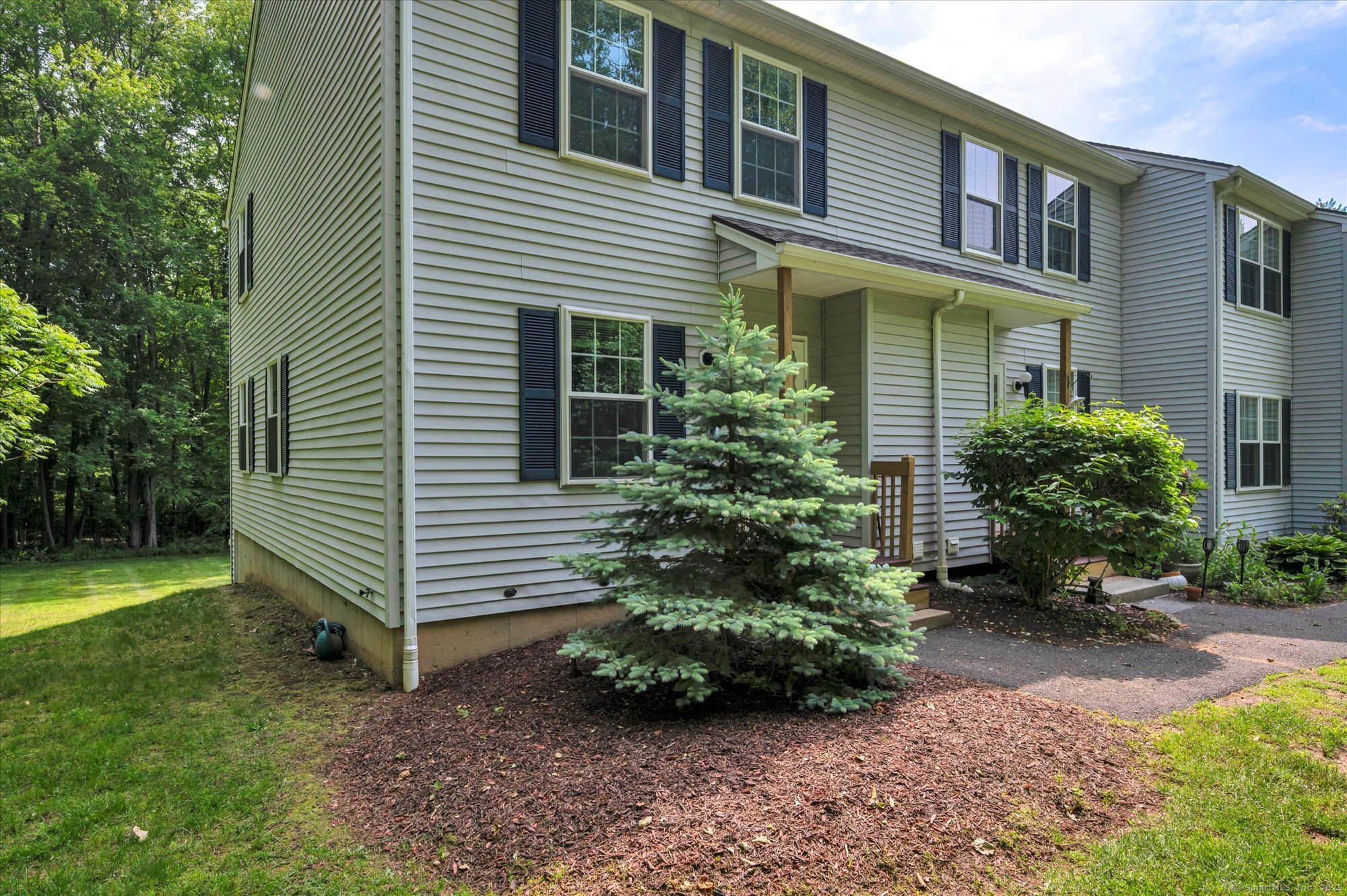 745 Merrow Road APT 157
