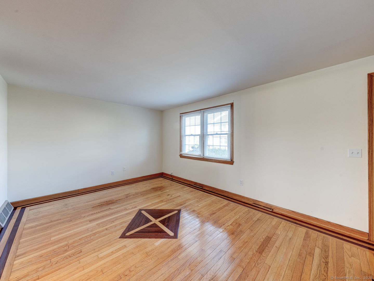 10 Carolina Drive #APT 24, Montville, Connecticut image 9