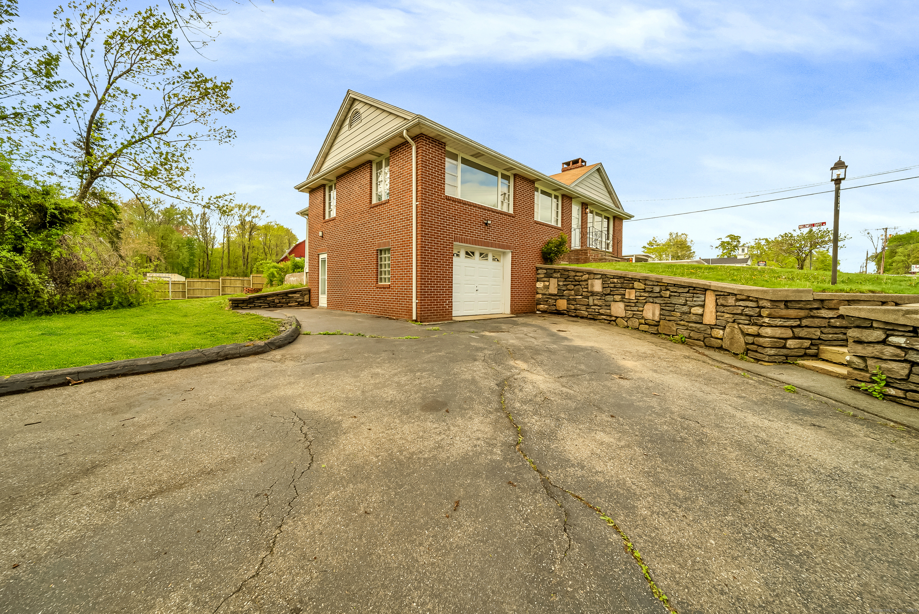 636 Thompson Road, Thompson, Connecticut image 26