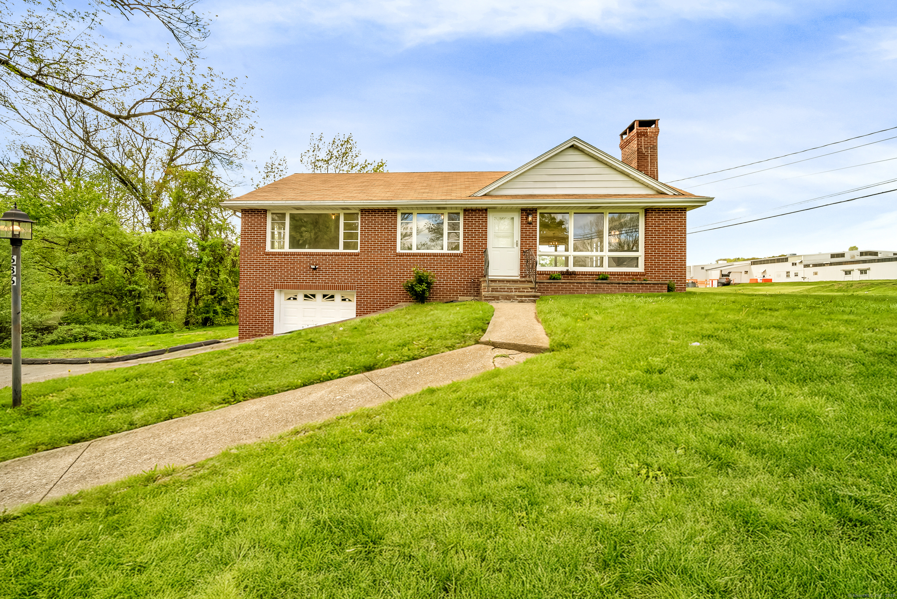 636 Thompson Road, Thompson, Connecticut image 1