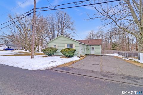 Photo of 131 Mountain View Avenue, Bristol, CT 06010 (MLS # 24155844)