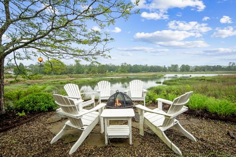 Tiny photo for 25 Channel Avenue, Norwalk, CT 06854 (MLS # 24155362)