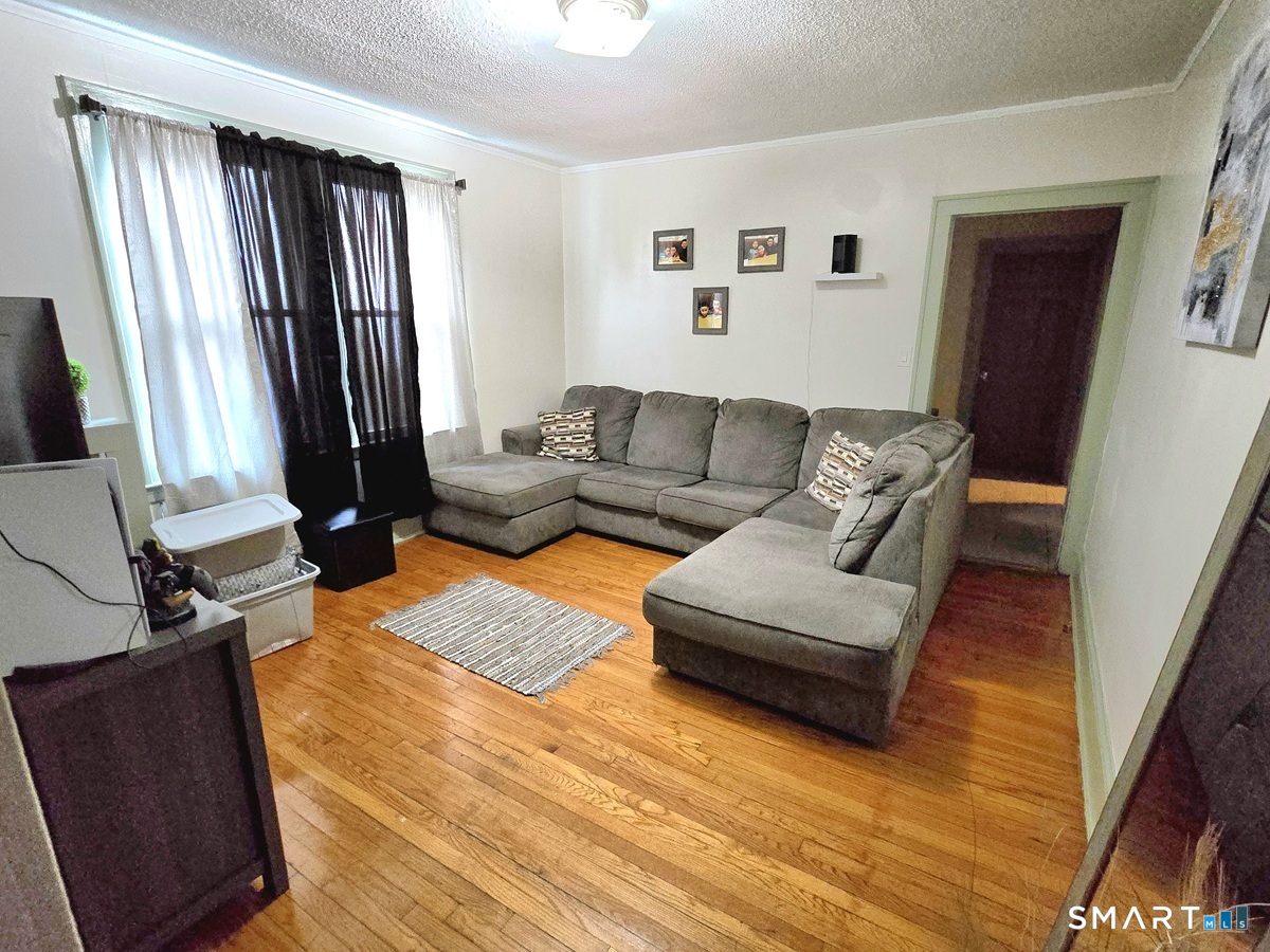 210 Hillside Avenue