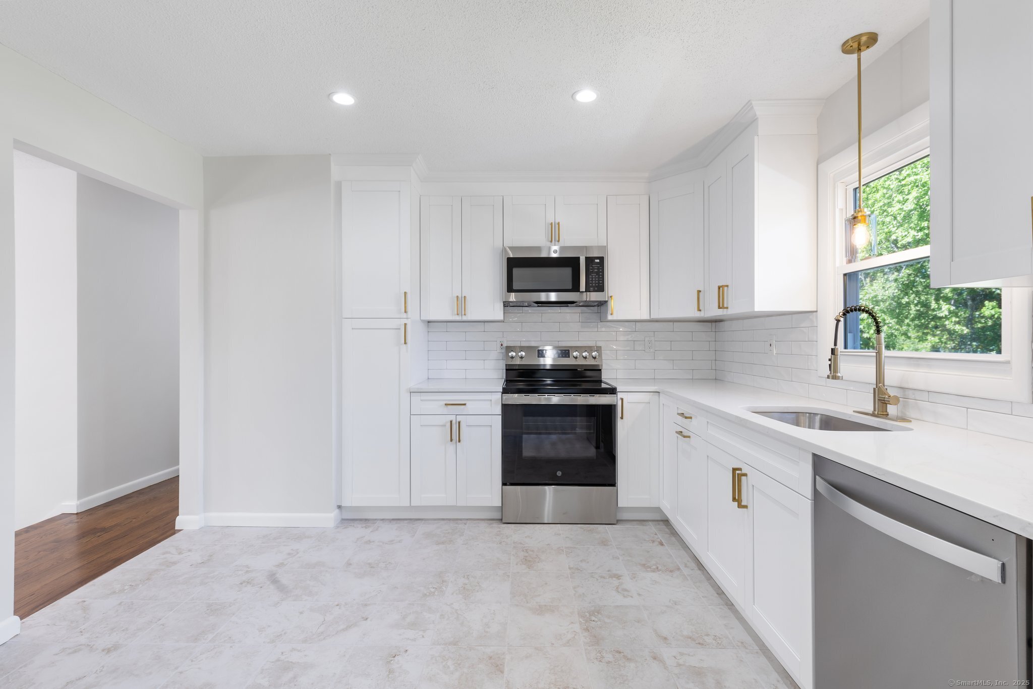 447 Palisado Avenue, Windsor, Connecticut image 22
