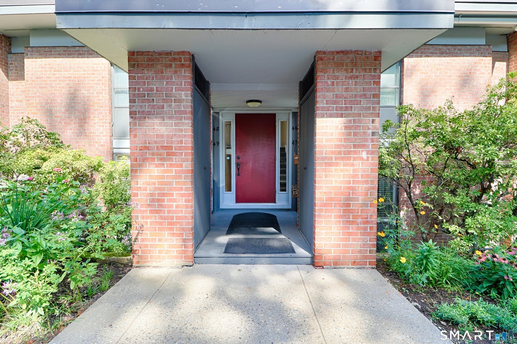 Photo of 160 Fairfield Woods Road #48, Fairfield, CT 06825 (MLS # 24205331)