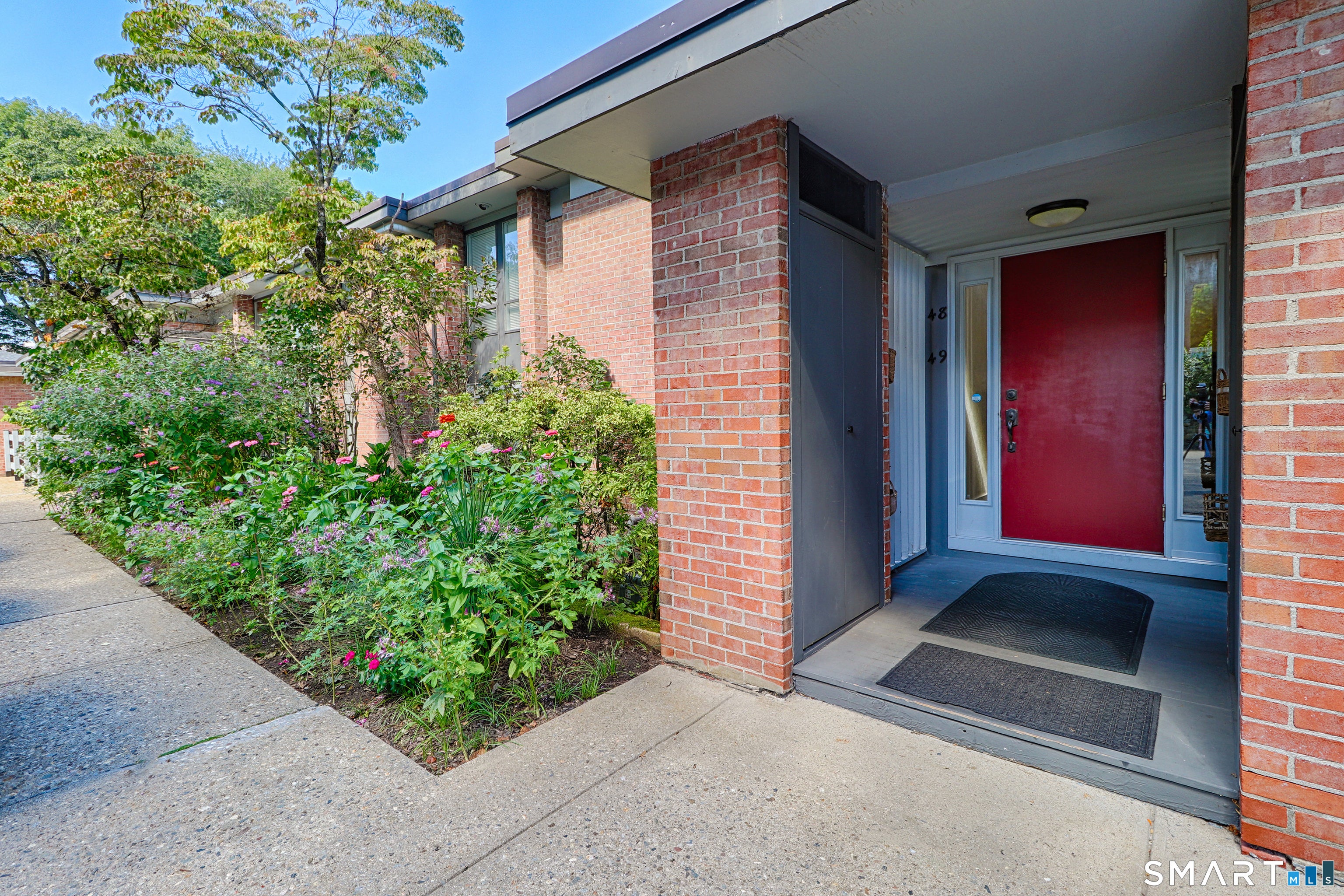 160 Fairfield Woods Road 48