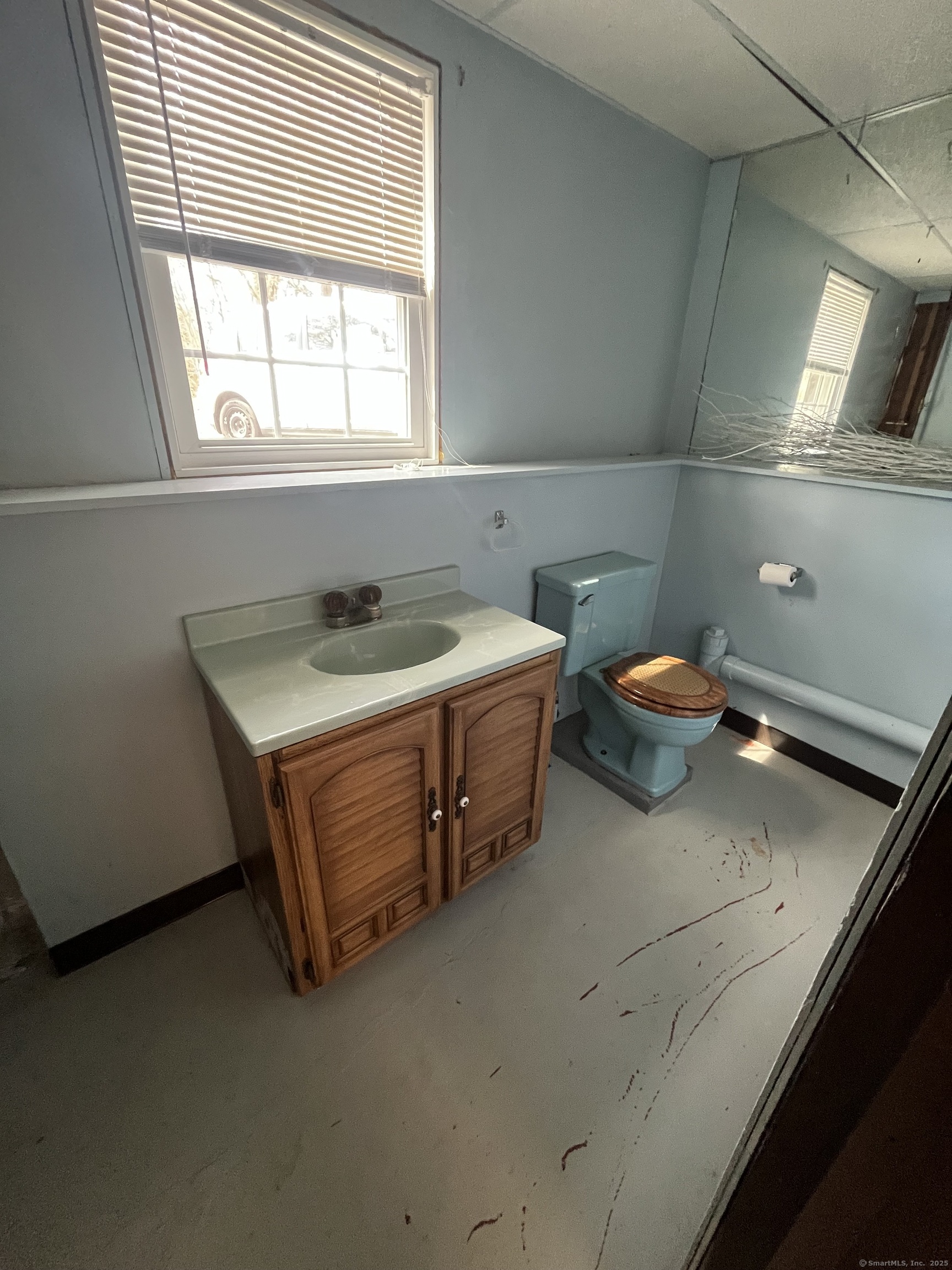 16 Palma Circle, Waterbury, Connecticut image 20