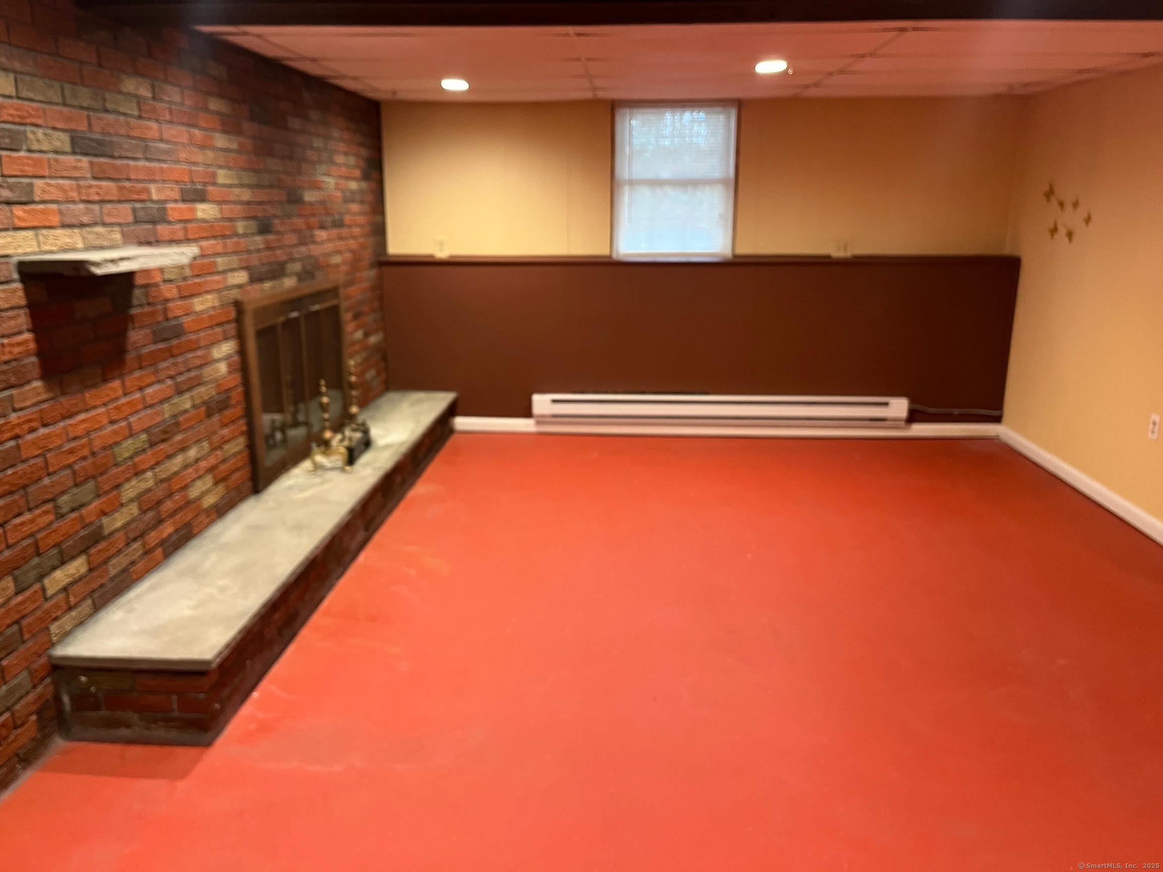 16 Palma Circle, Waterbury, Connecticut image 17