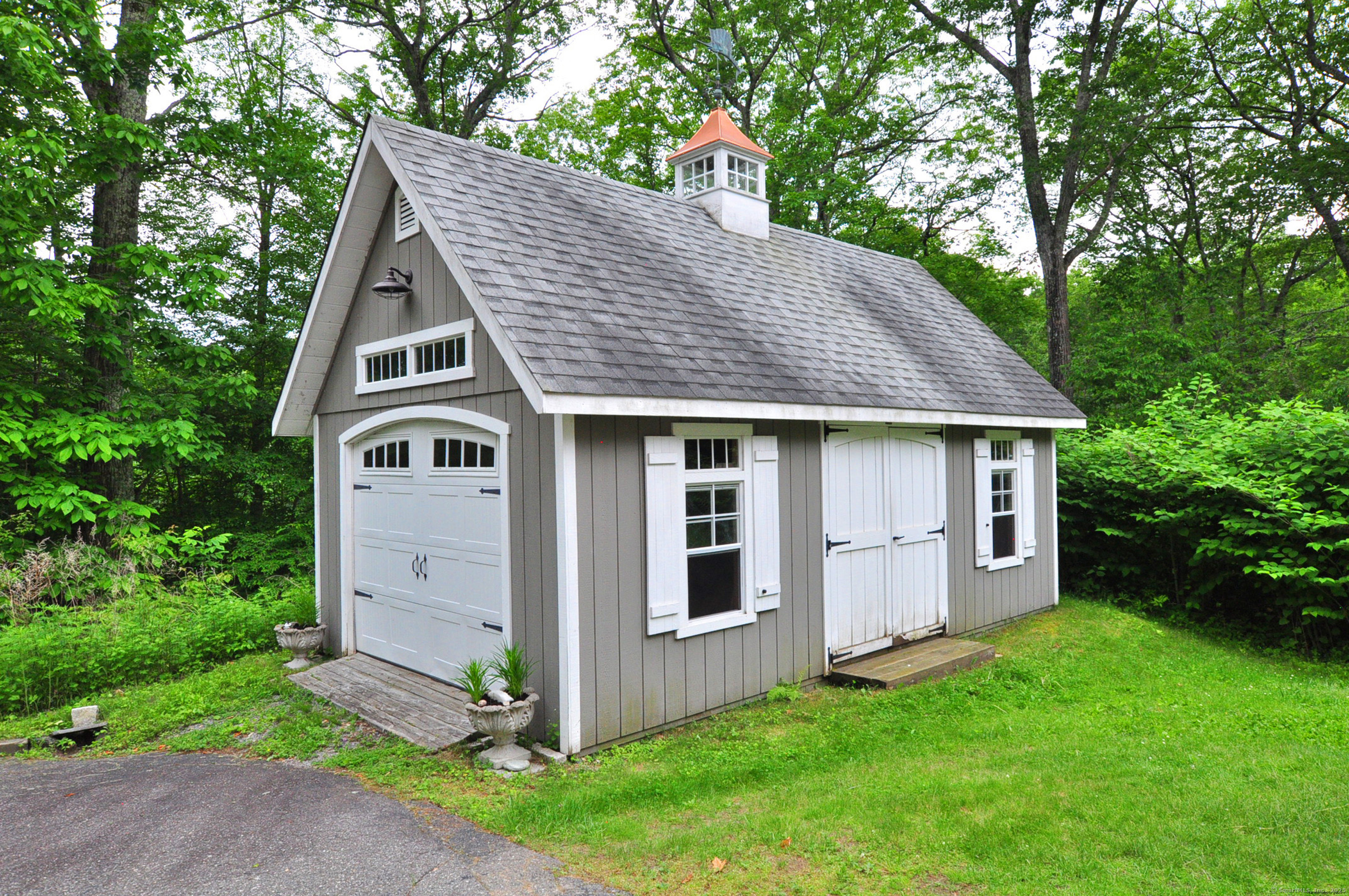 1616 Weed Road