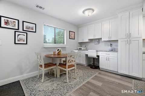 Condo For Sale - 135 Knapps Highway #135<br/> Fairfield County, Fairfield, CT 06825