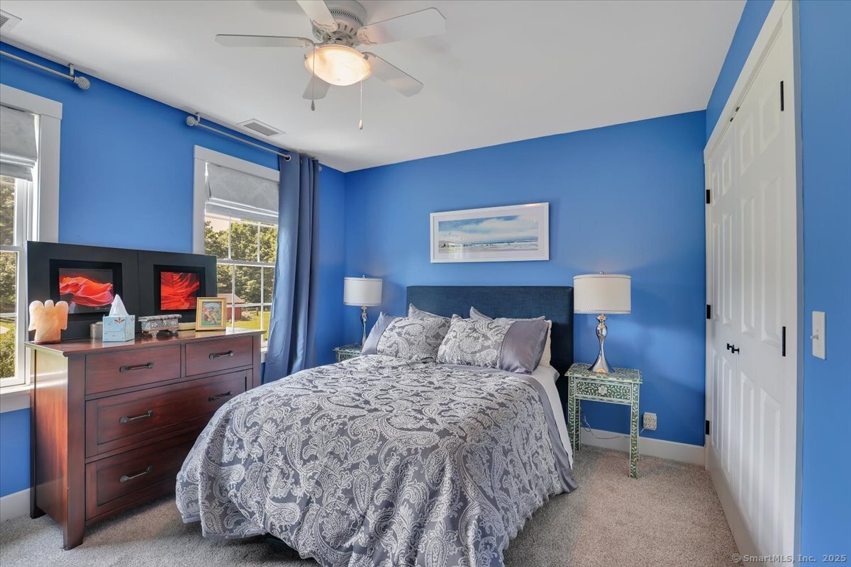 100 Round Hill Road, Middletown, Connecticut image 23