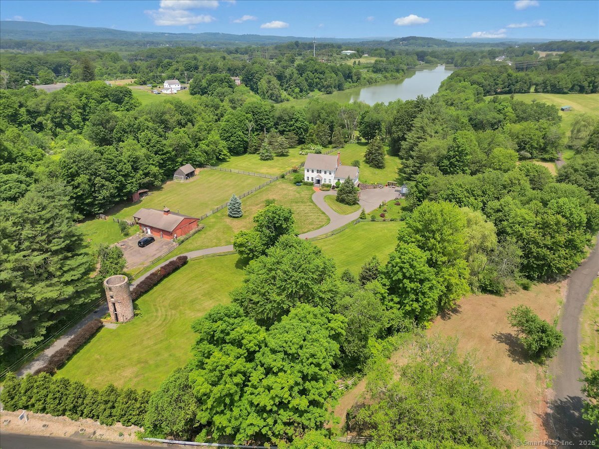 100 Round Hill Road, Middletown, Connecticut image 30