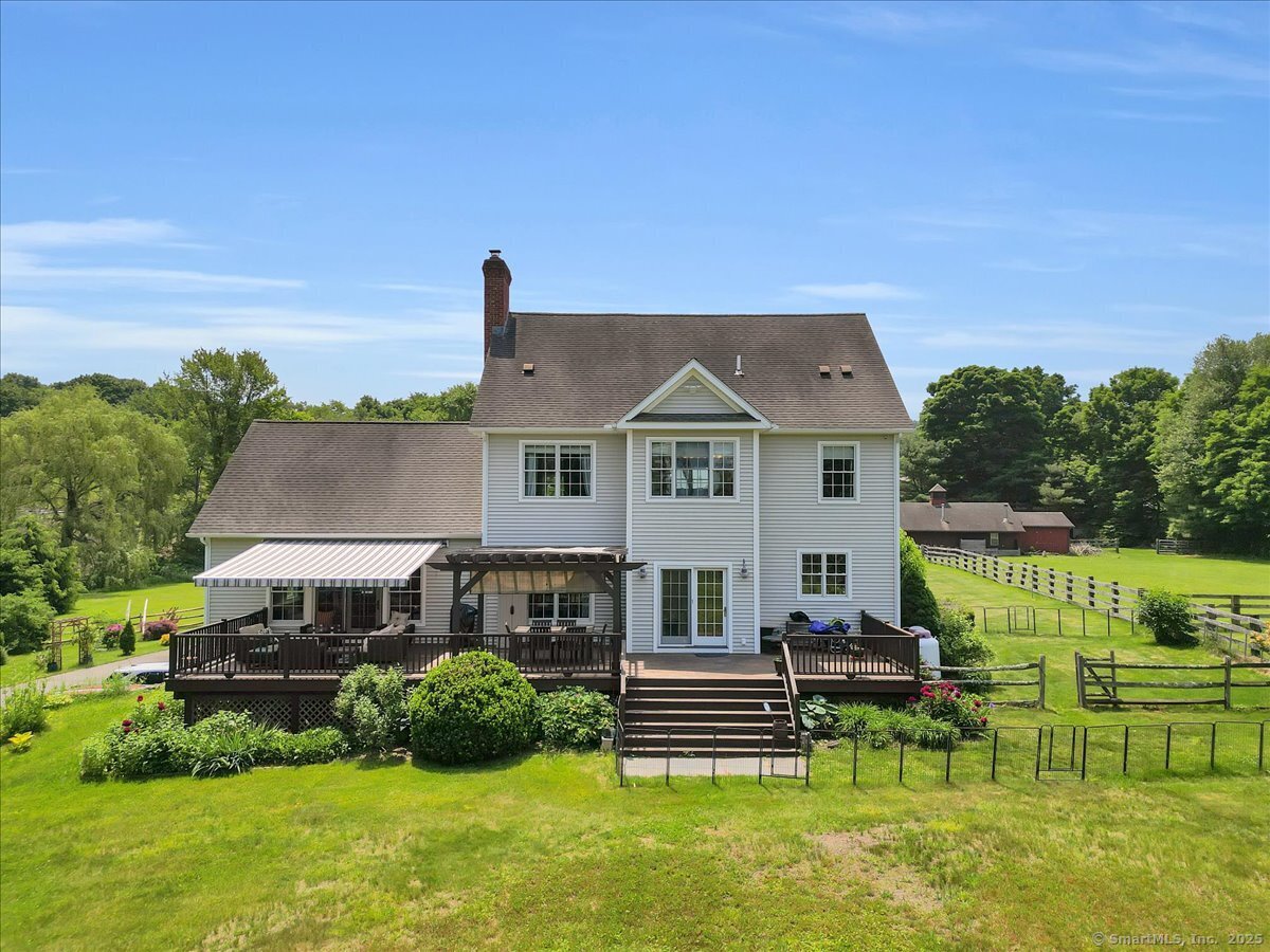100 Round Hill Road, Middletown, Connecticut image 28