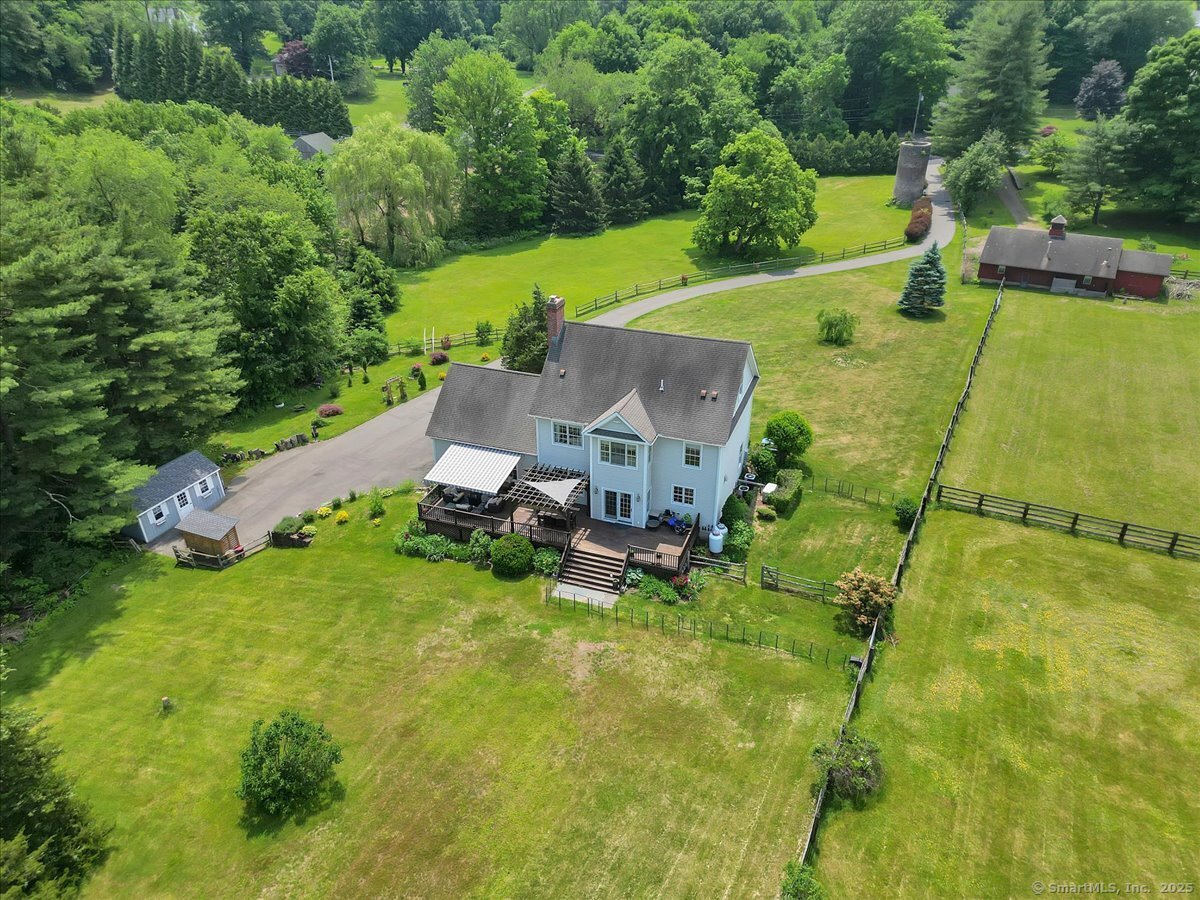 100 Round Hill Road, Middletown, Connecticut image 31