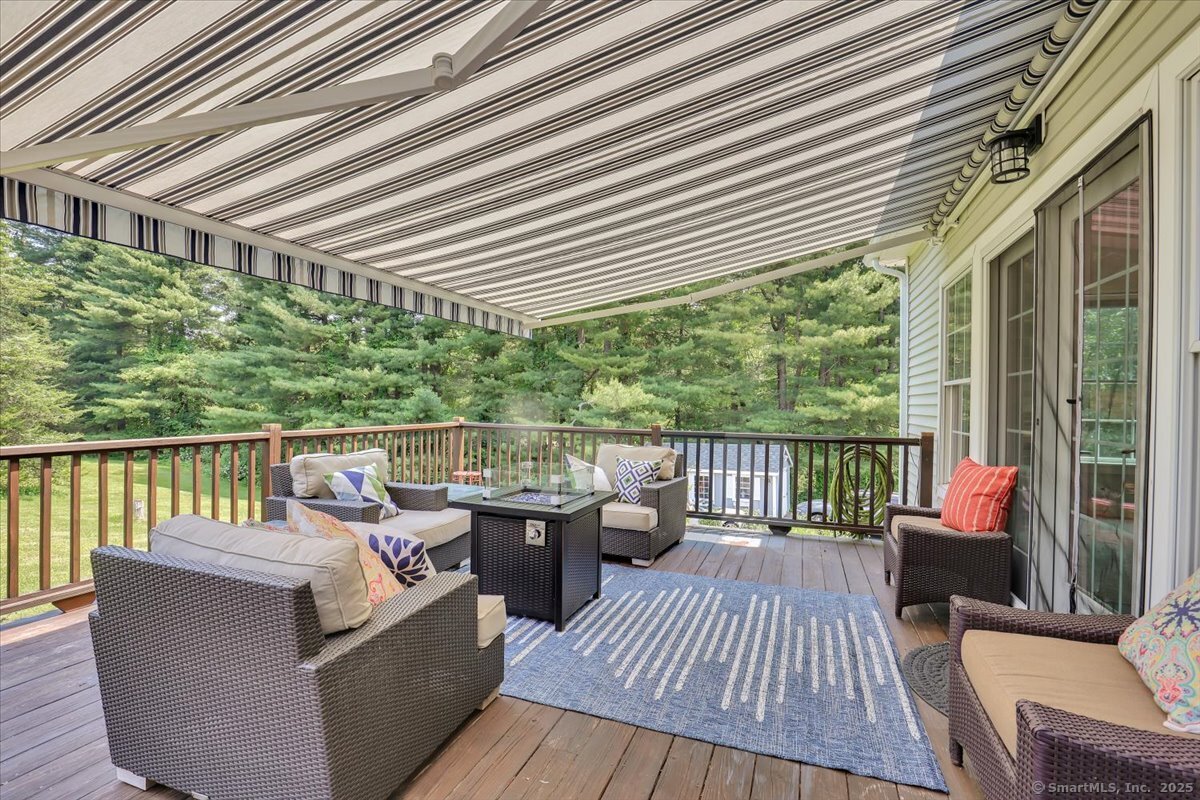 100 Round Hill Road, Middletown, Connecticut image 27