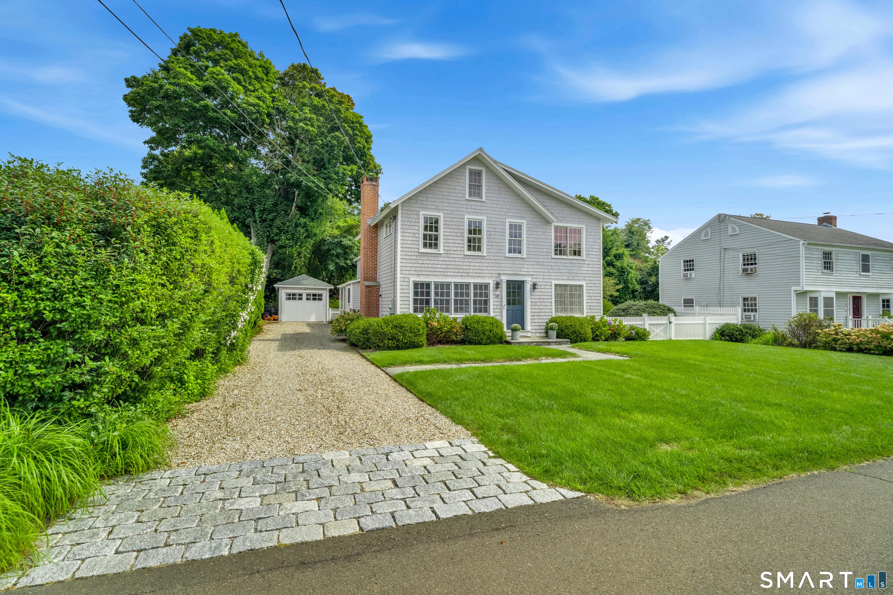 31 Neptune Avenue