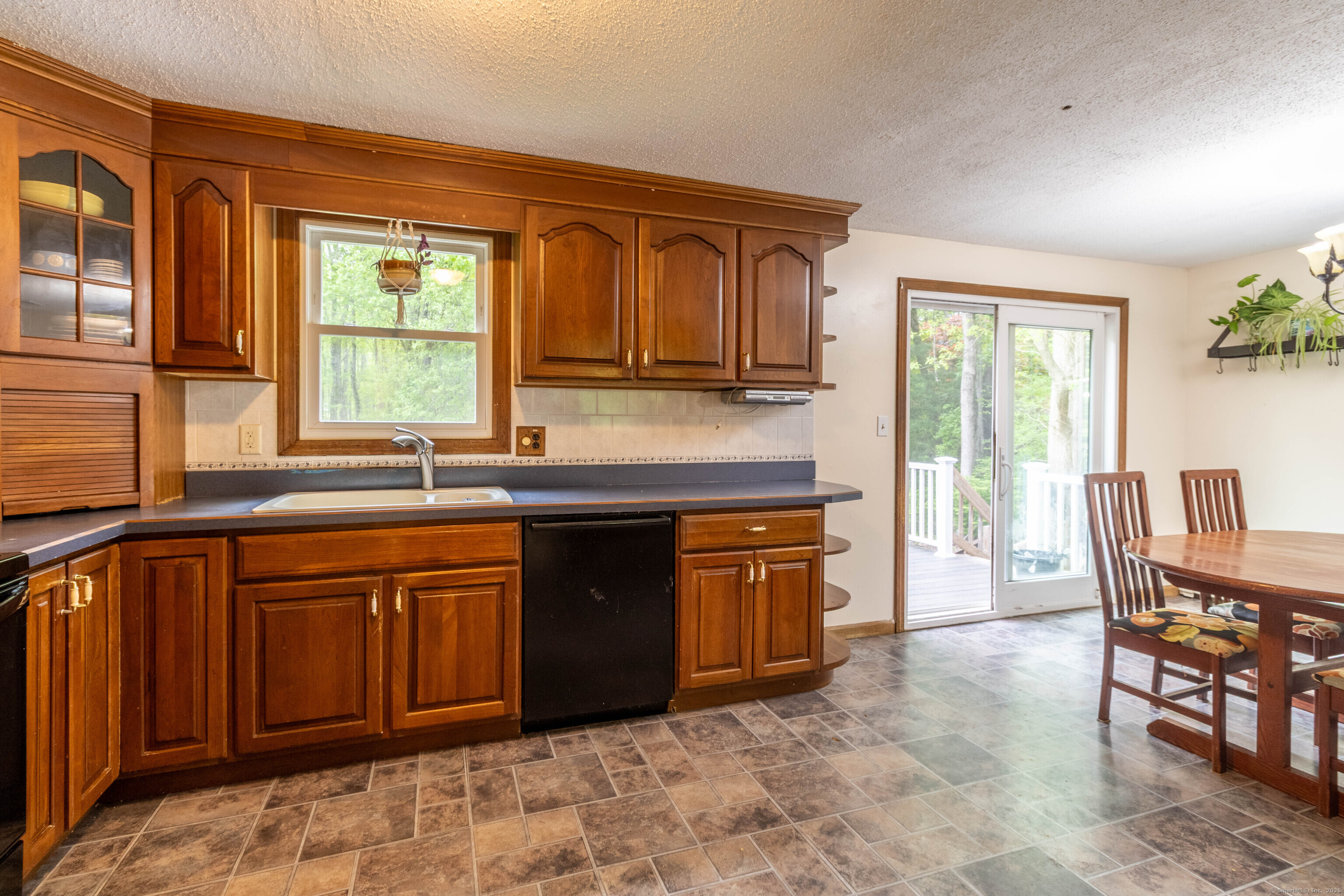 9 Berkshire Drive, East Hampton, Connecticut image 11