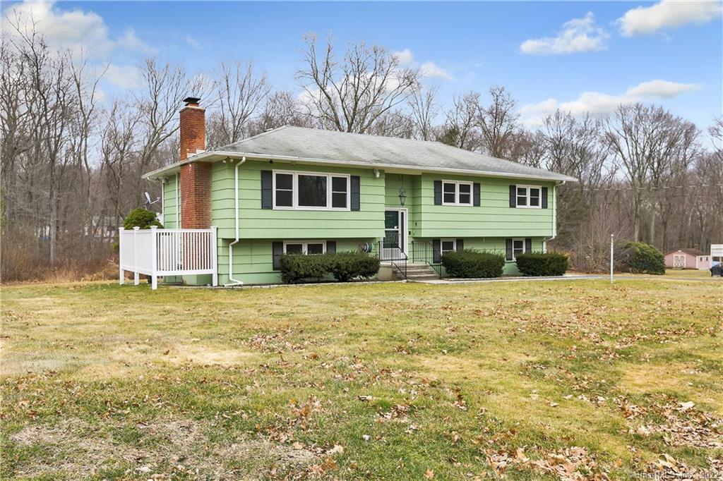 Photo 1 of 118 Richards Drive, Monroe, Connecticut, $360,000, Web #: 170279007