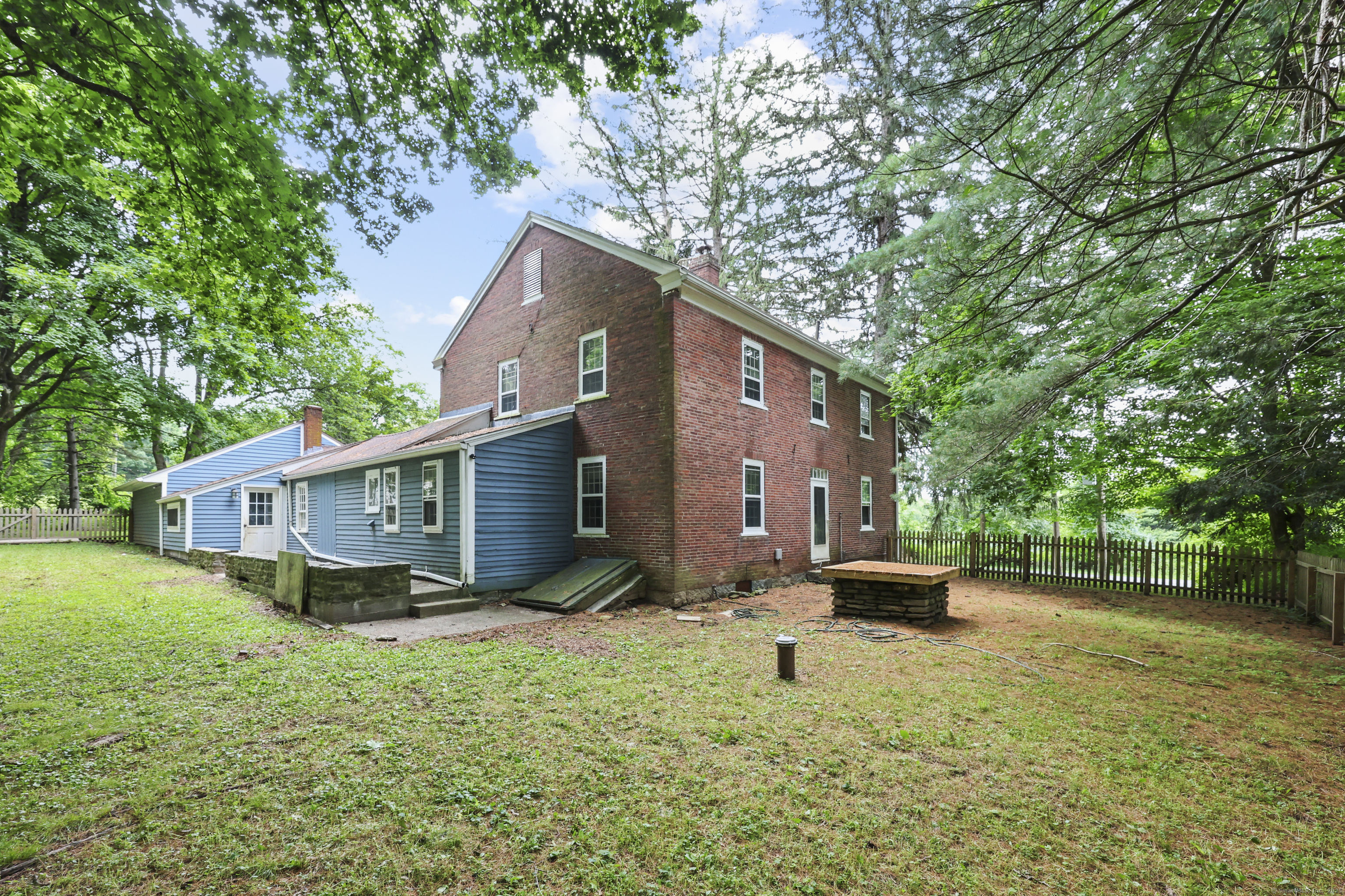 3224 South Street