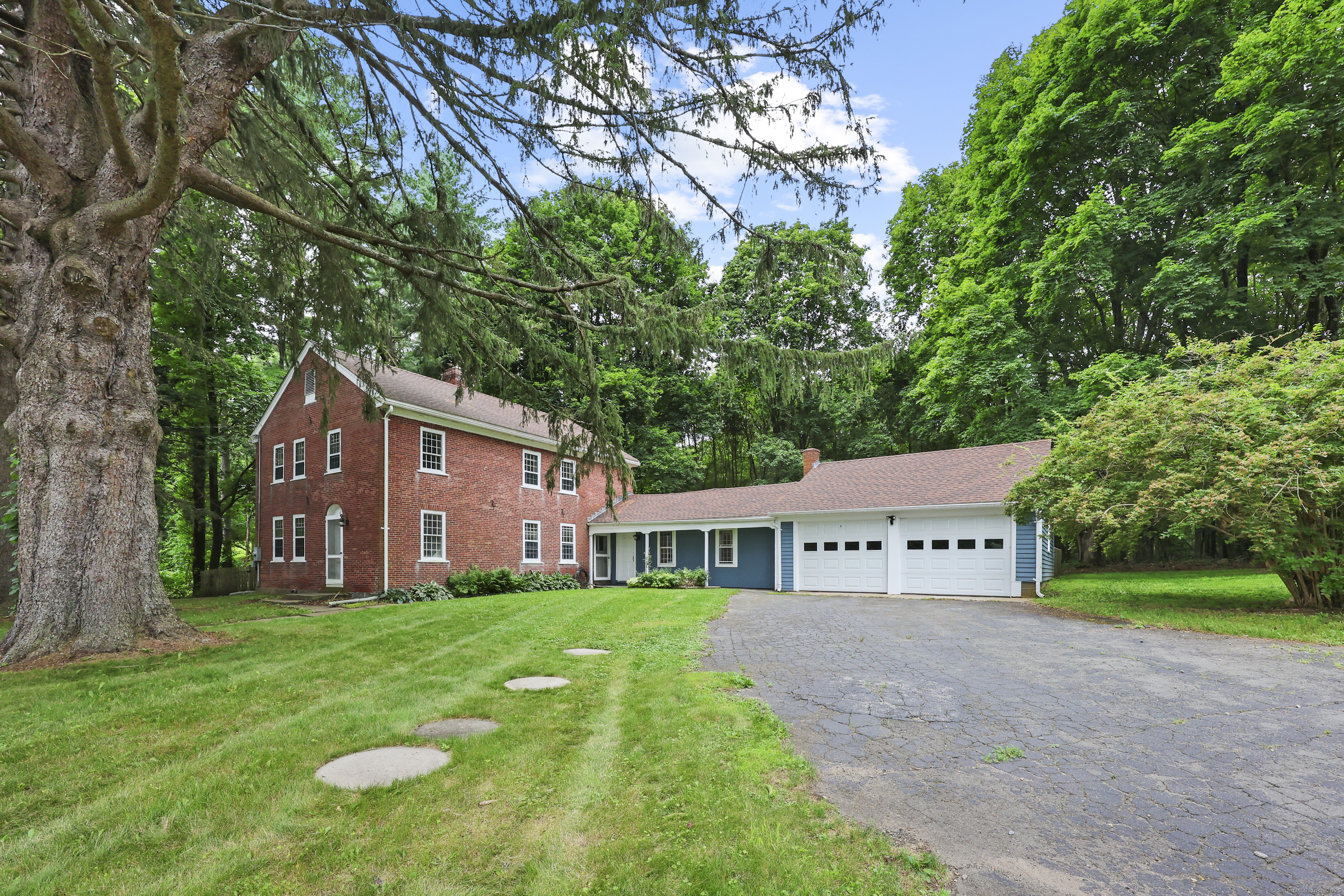 3224 South Street
