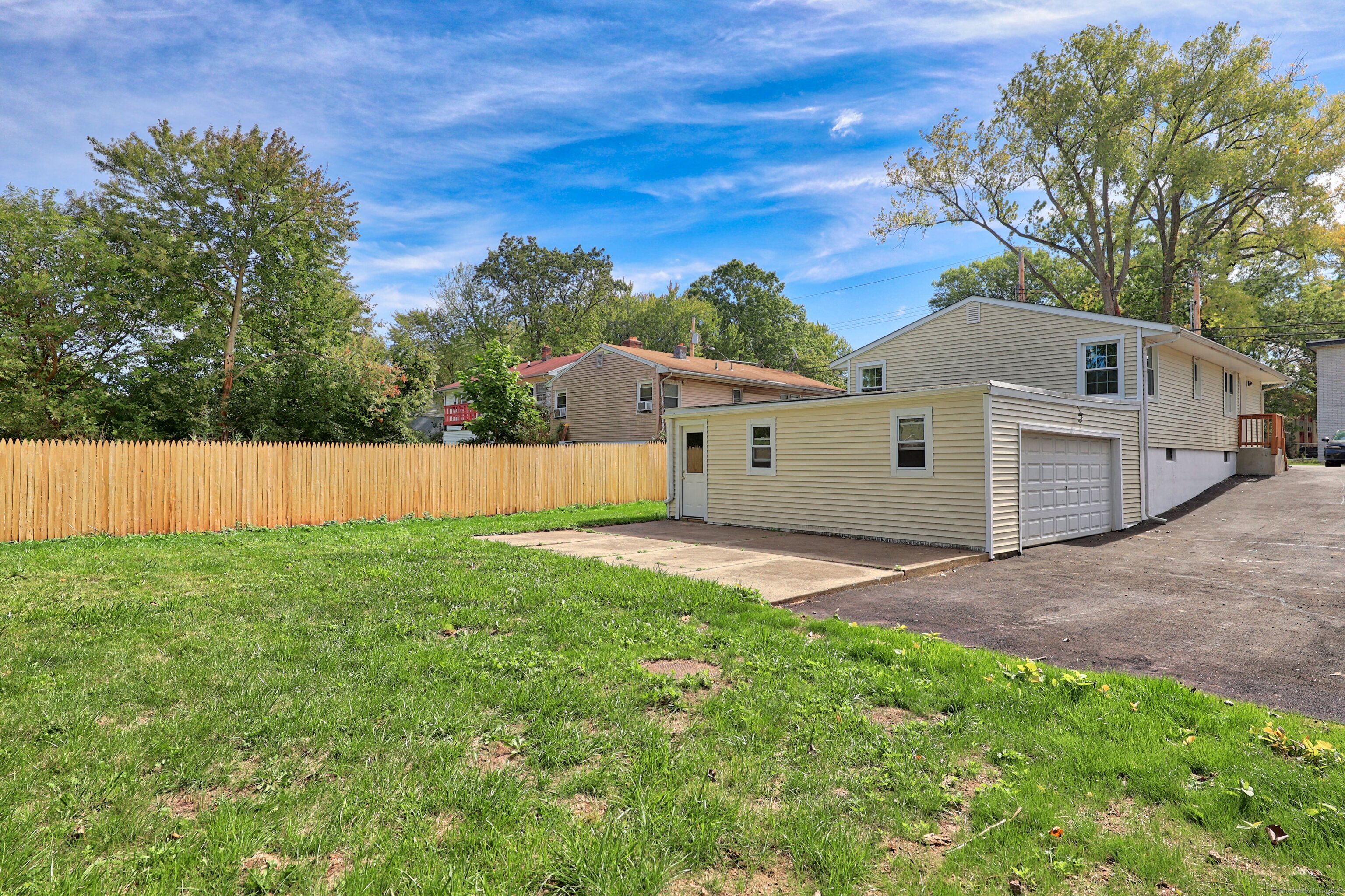 81 Homeside Avenue