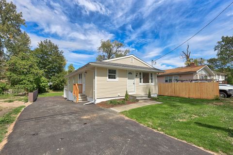 81 Homeside Avenue West Haven CT 06516
