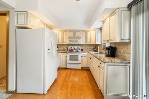 Tiny photo for 29 Moss Avenue #23, Seymour, CT 06483 (MLS # 24156310)